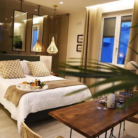 Dimora Vistamare Bed and breakfast