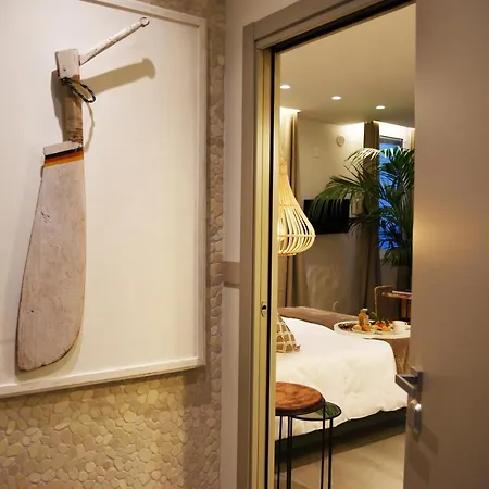 Dimora Vistamare Bed & Breakfast 4*