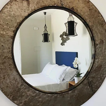 Bed and breakfast Dimora Vistamare 4*