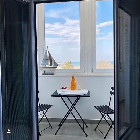 Dimora Vistamare Bed and breakfast 4*