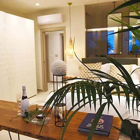 Dimora Vistamare Bed & Breakfast 4*